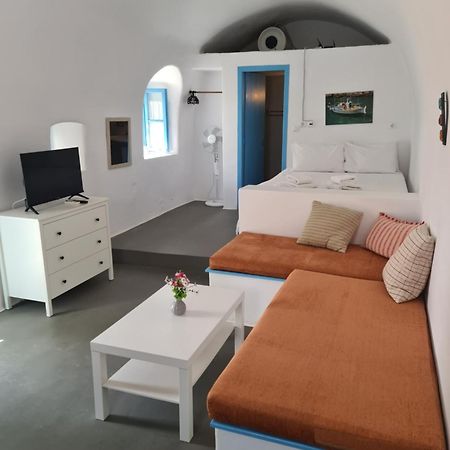 Kamaraki Aroniadika Apartment Kythira Town Bagian luar foto